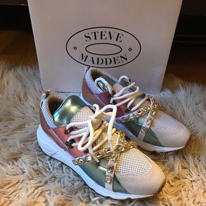 Credit Metallic multicolor Sneakers